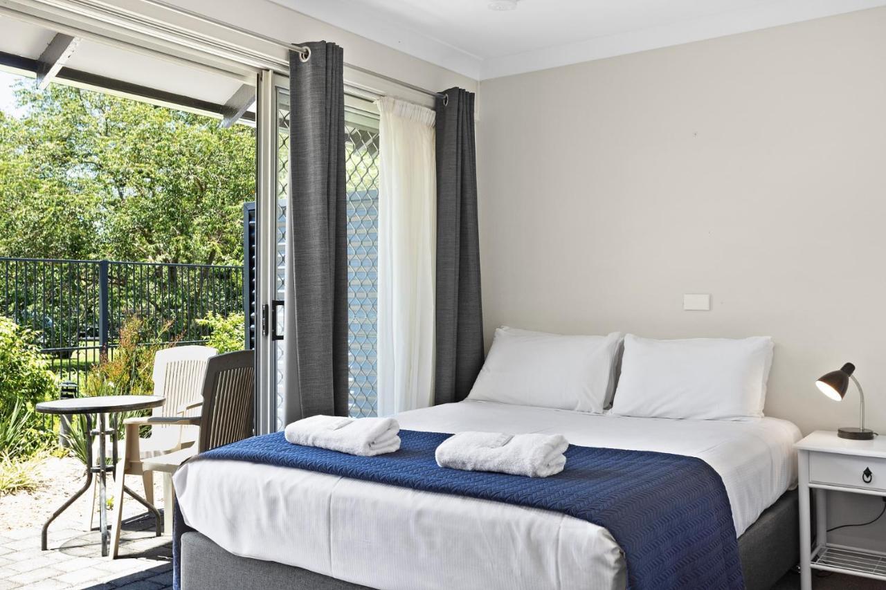 The Park Hotel Motel, Suffolk Park Байрън Бей Екстериор снимка
